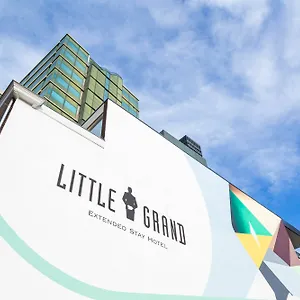 Little Grand Apartamento